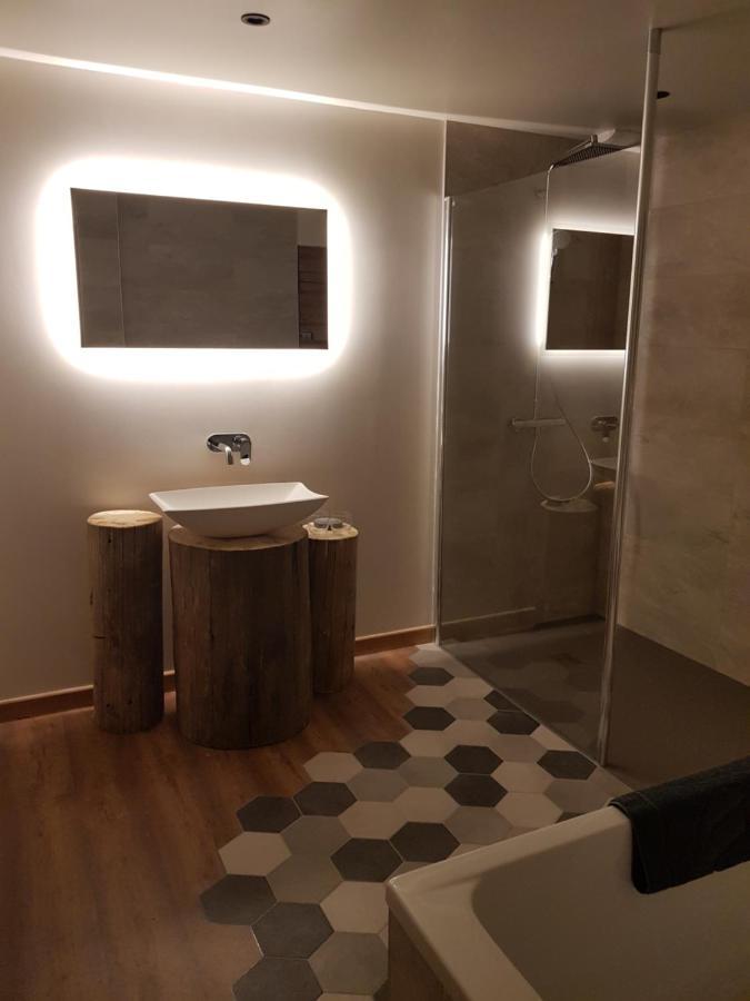 Aux Fermes De La Croix, Maison D'Hotes, Spa 欧特吕斯 外观 照片