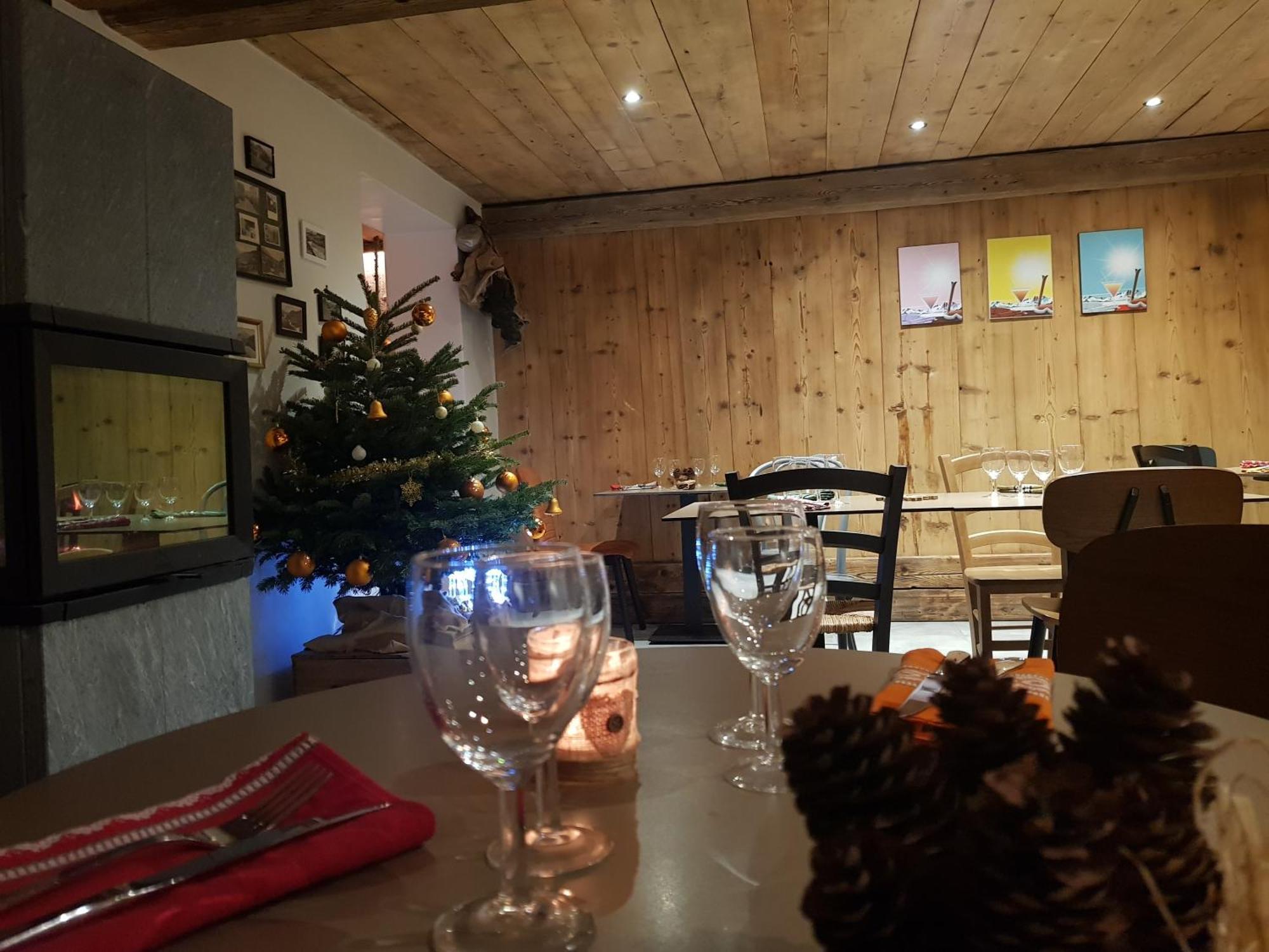 Aux Fermes De La Croix, Maison D'Hotes, Spa 欧特吕斯 外观 照片