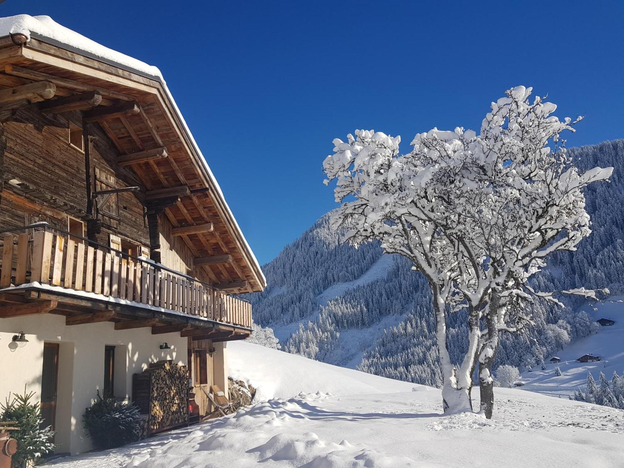 Aux Fermes De La Croix, Maison D'Hotes, Spa 欧特吕斯 外观 照片