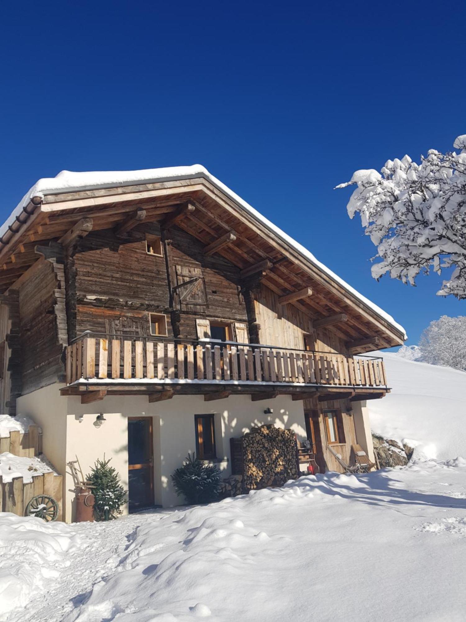 Aux Fermes De La Croix, Maison D'Hotes, Spa 欧特吕斯 外观 照片