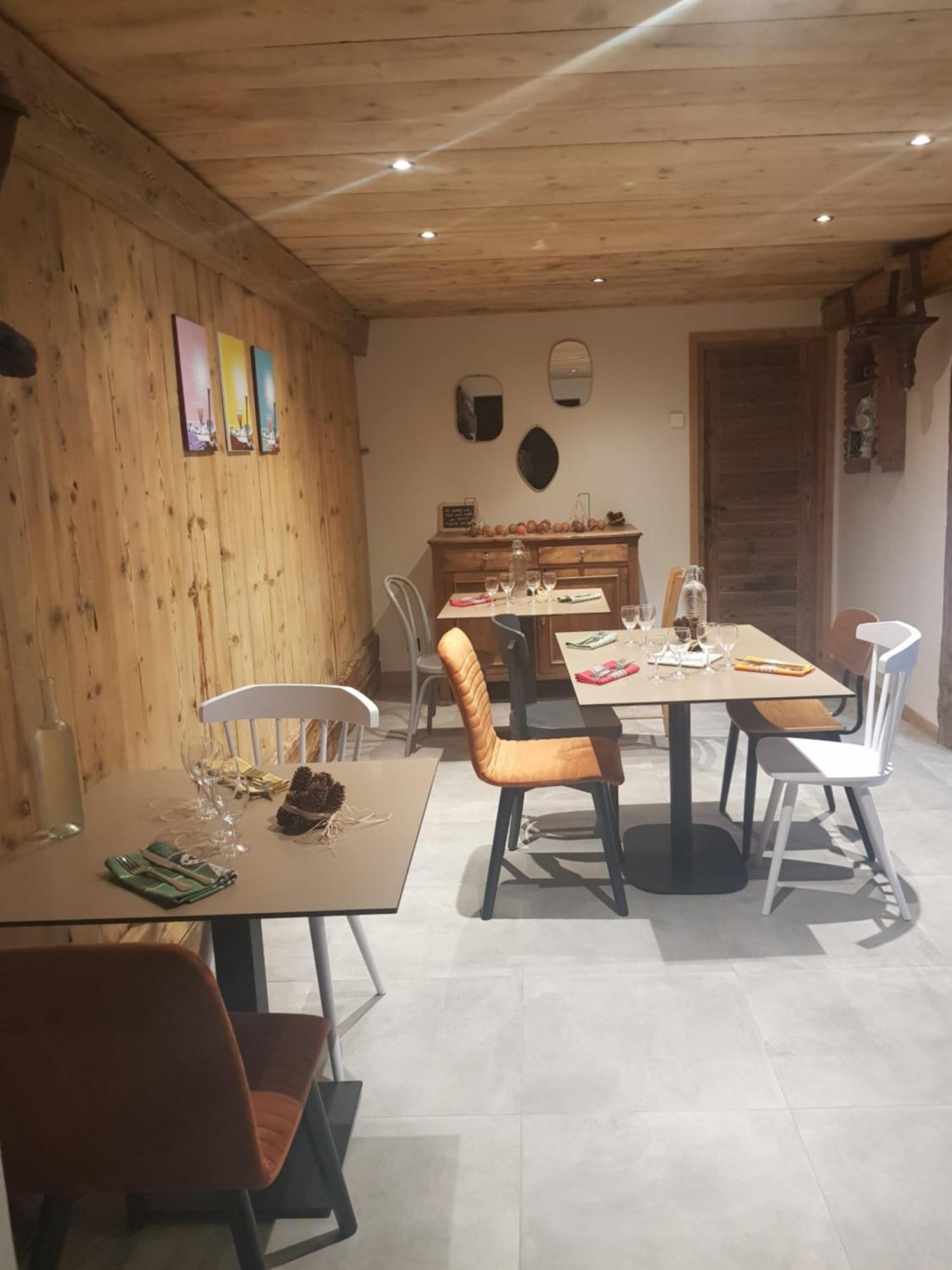 Aux Fermes De La Croix, Maison D'Hotes, Spa 欧特吕斯 外观 照片